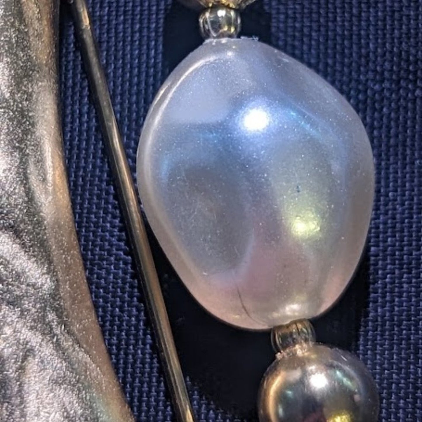 Large 3.75" Long Gold Tone Tusked Horn Faux Pearl Brooch