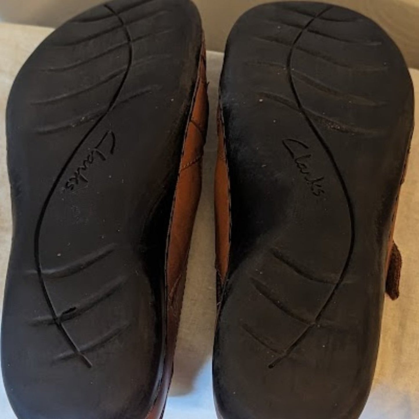 CLARK'S Bendable Ashland Rivers Spin Leather Brown Loafers Size 7