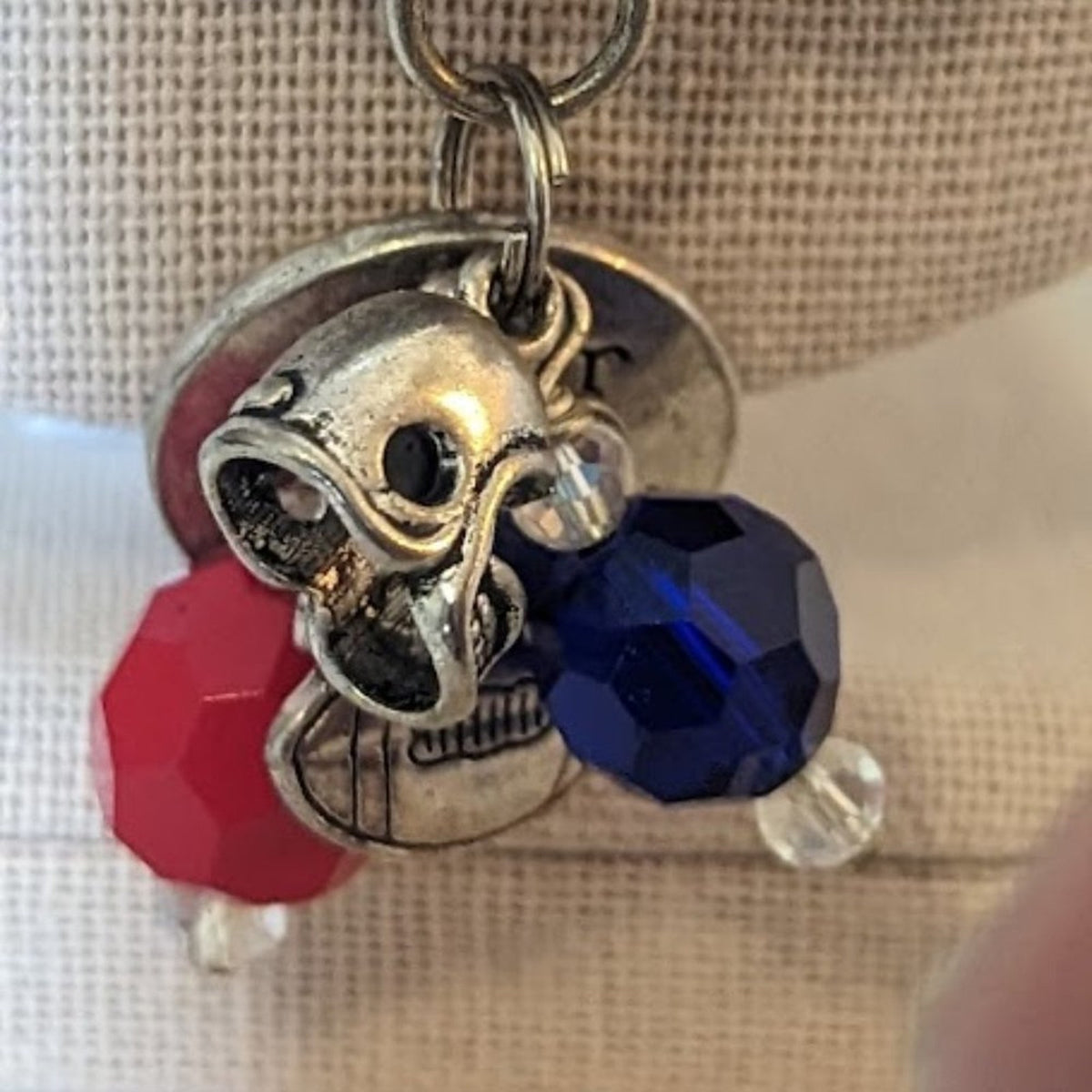 Texans One of a Kind Team Spirit Pendant on Silver Rolo Link Toggle Chain