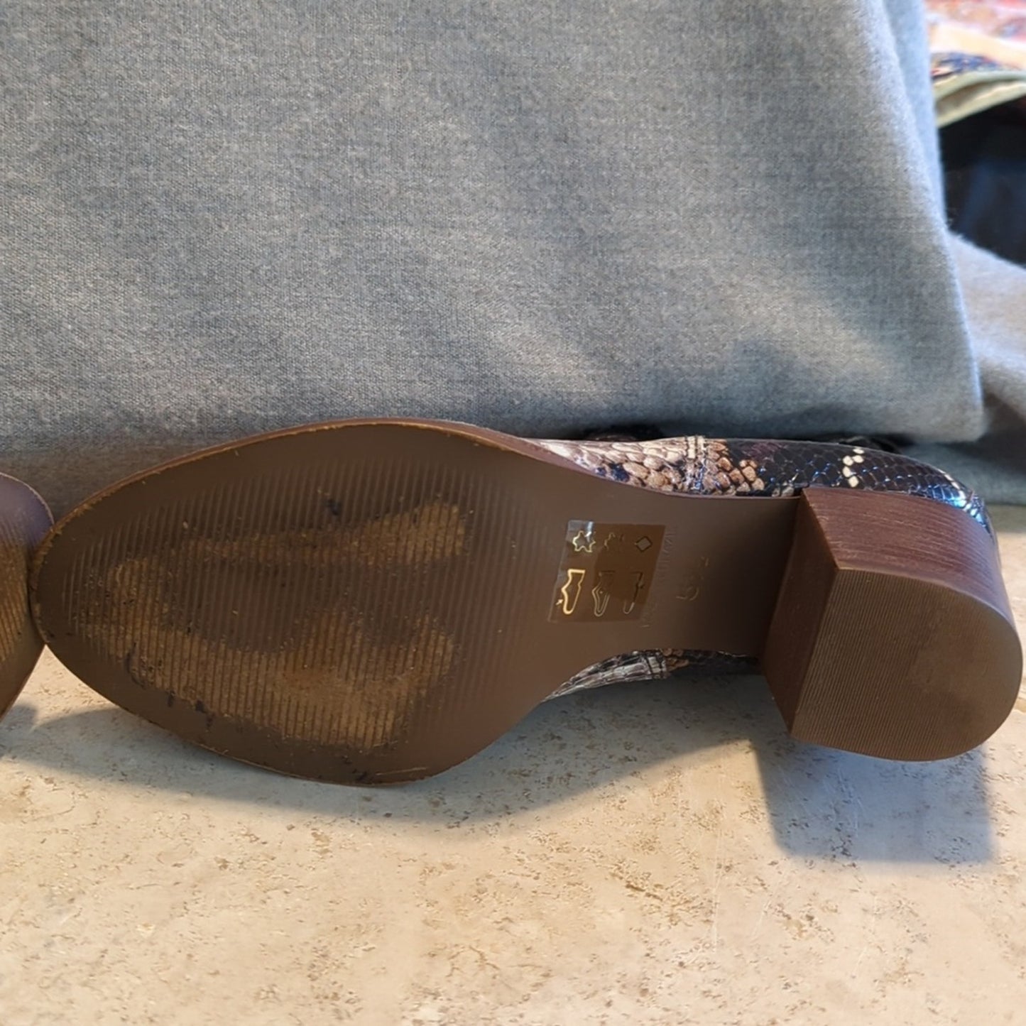 Madewell Style AA184 The Regan Boot in Snake Embossed Leather Women's Size 5.5