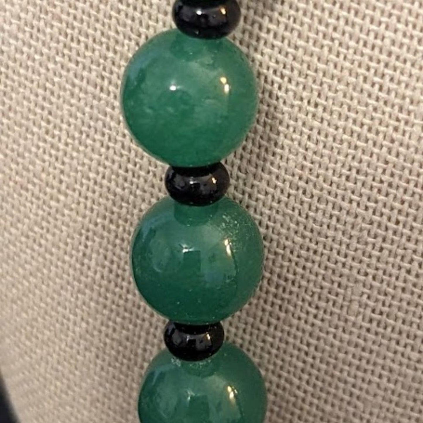 Green Gemstone Black Carved Bead Malachite Pendant Necklace