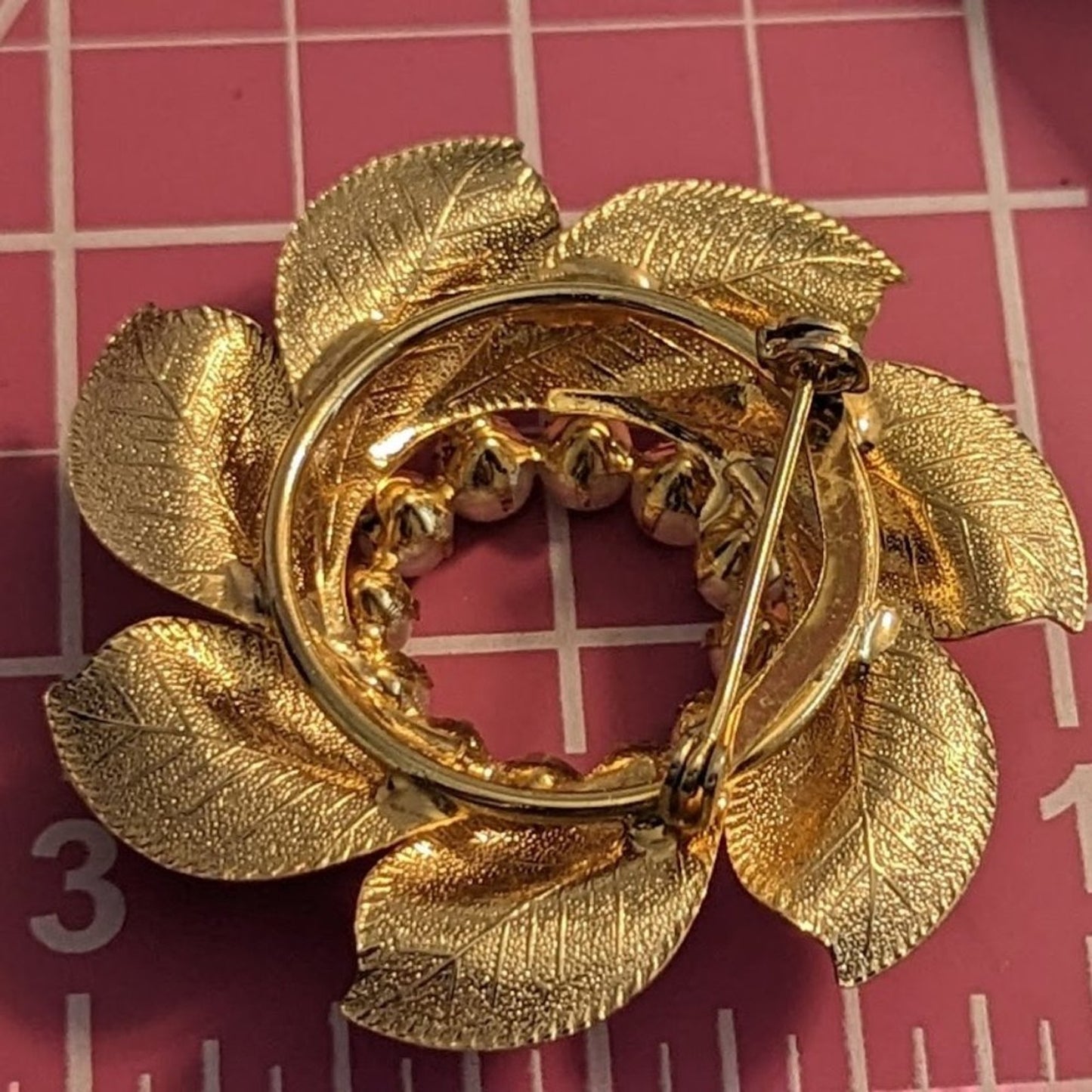 Gold Tone Leaf Pearl Wreath Brooch