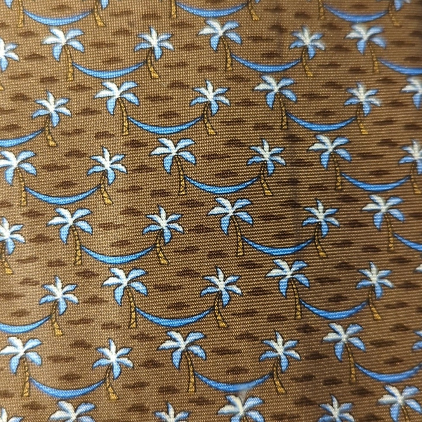 Brooks Brothers Country Club Line 100% Silk Printed in Italy Brown Palm Tree Tie