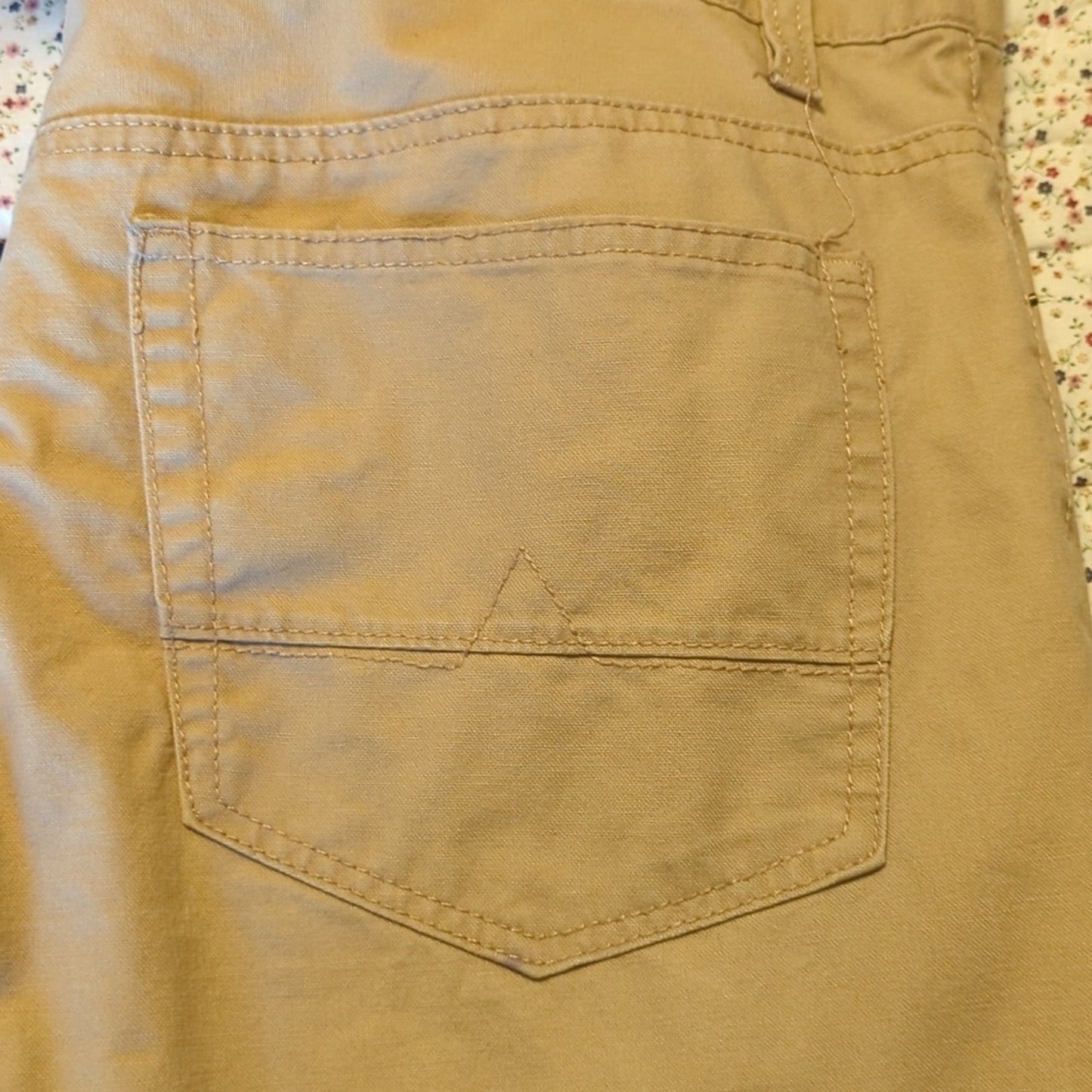 Urban Pipeline Men's 36/30 Straight Leg Tan 100% Cotton Jean