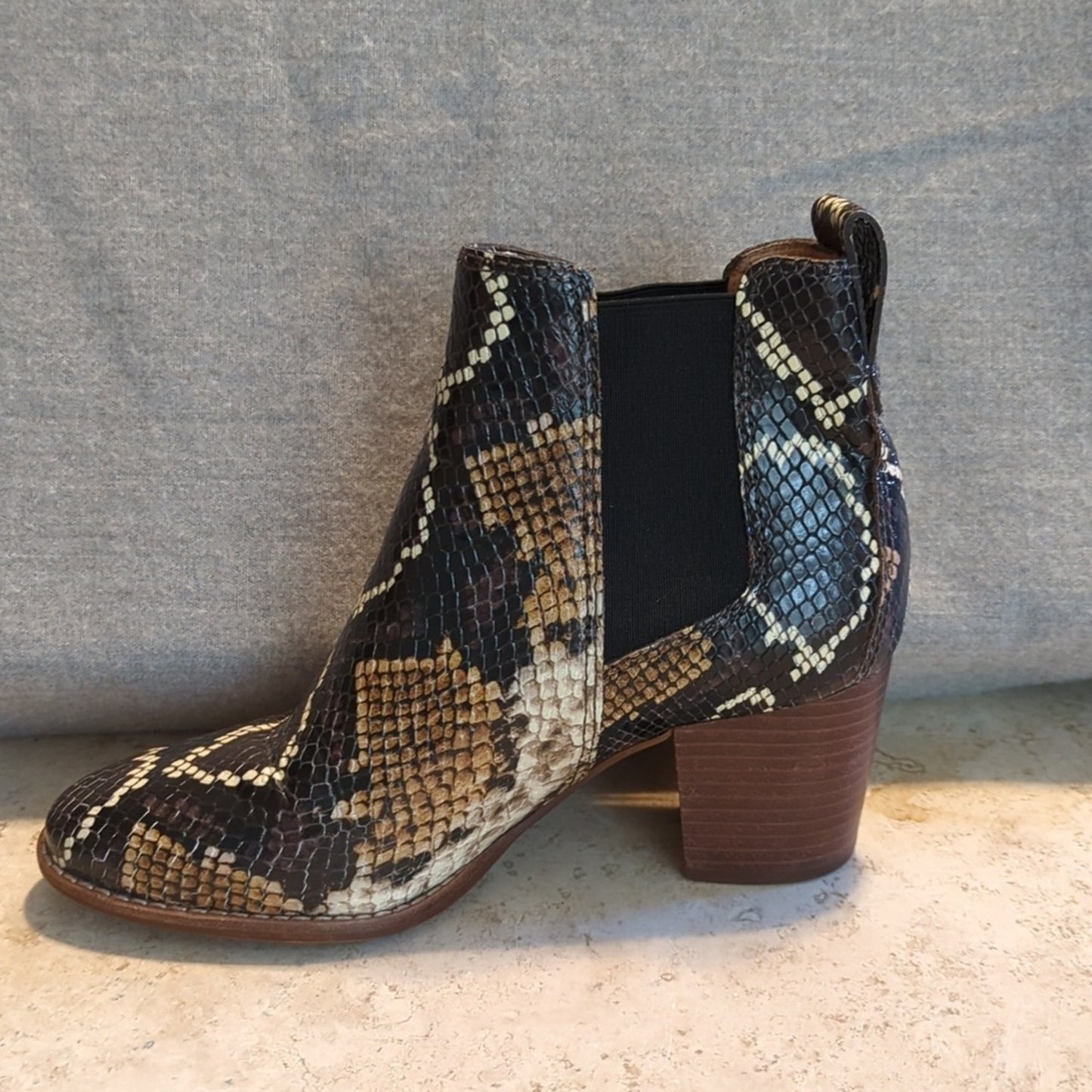 Madewell Style AA184 The Regan Boot in Snake Embossed Leather Women's Size 5.5