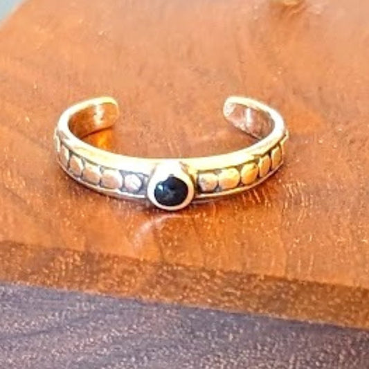 925 Bezel Set Black Stone Toe Ring Sterling Silver