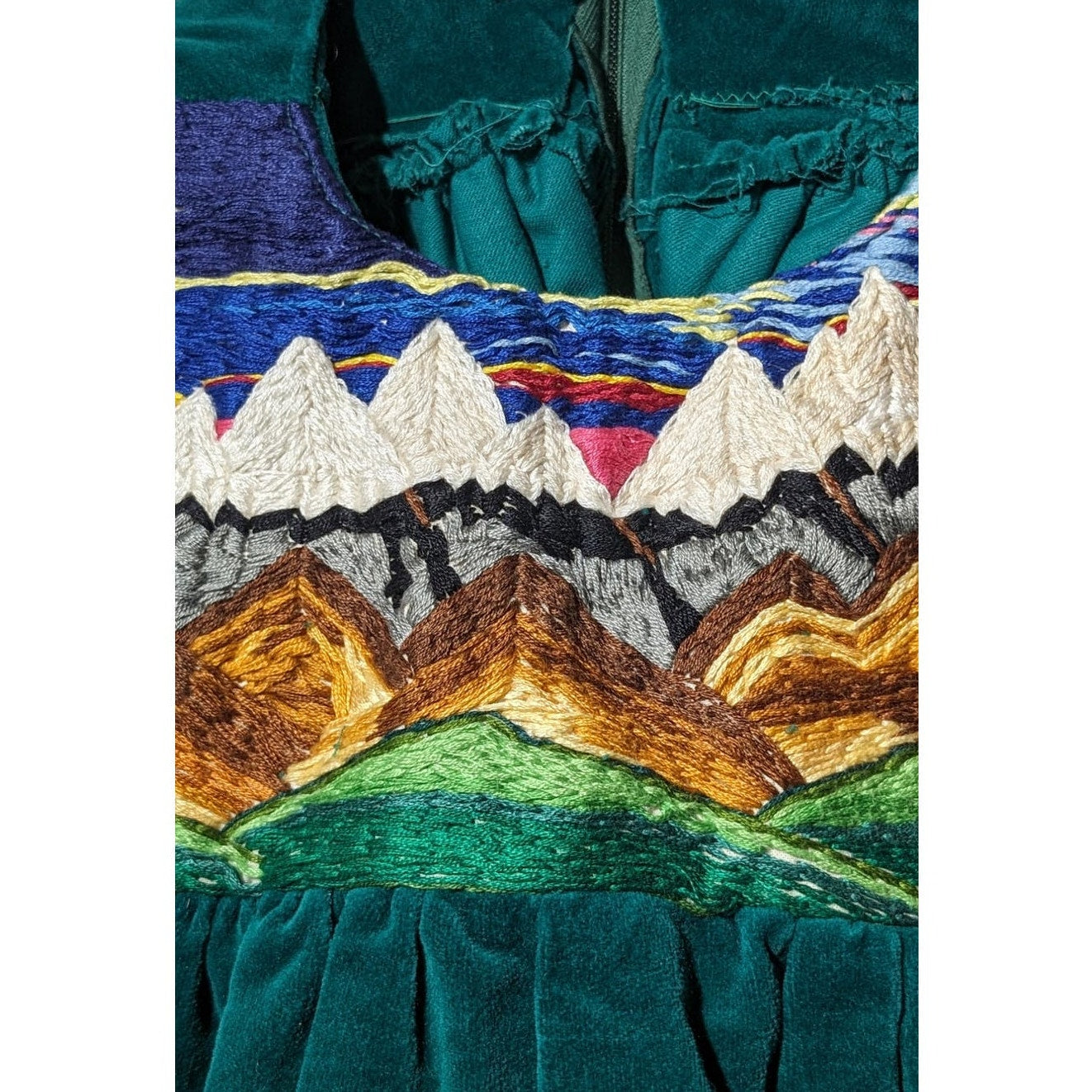 Vintage Homemade Green Velvet Embroidered Mtn. Scene Topper Juniors XS
