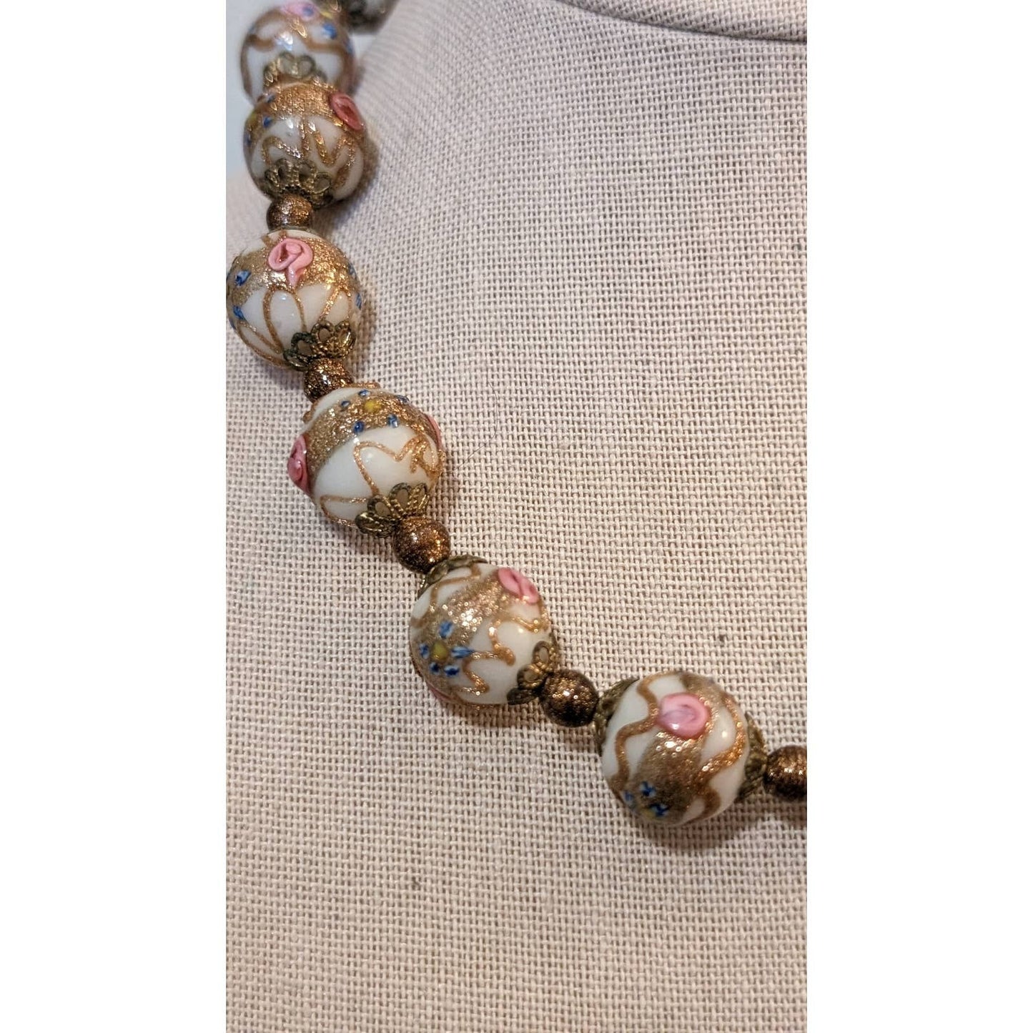 Vintage Venetian Glass Wedding Cake White Bases Roses 16" Necklace