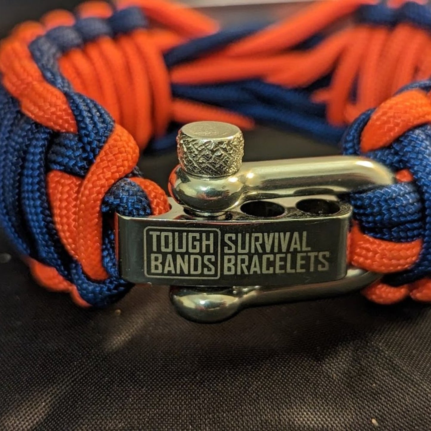 Tough Band Survival Bracelet With Dominican Republic Medallion