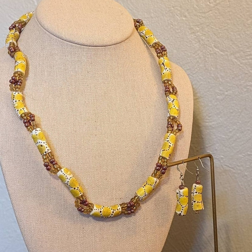 Vintage Venetian Millefiori Trade Bead Barrel Clasp Necklace & Matching Earrings
