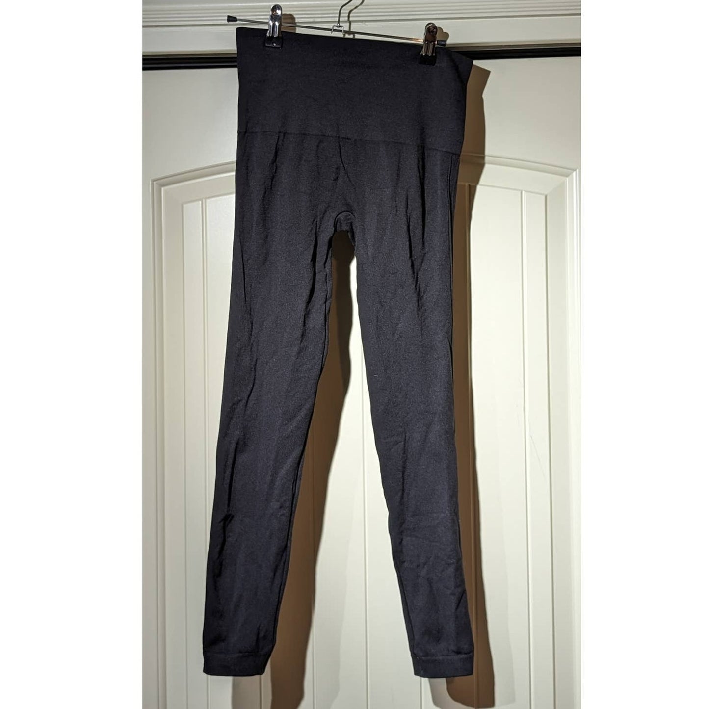 Spanx Look At Me Now Black Seamless Leggings Womens Size M