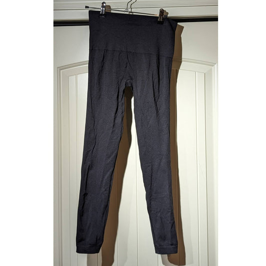 Spanx Look At Me Now Black Seamless Leggings Womens Size M