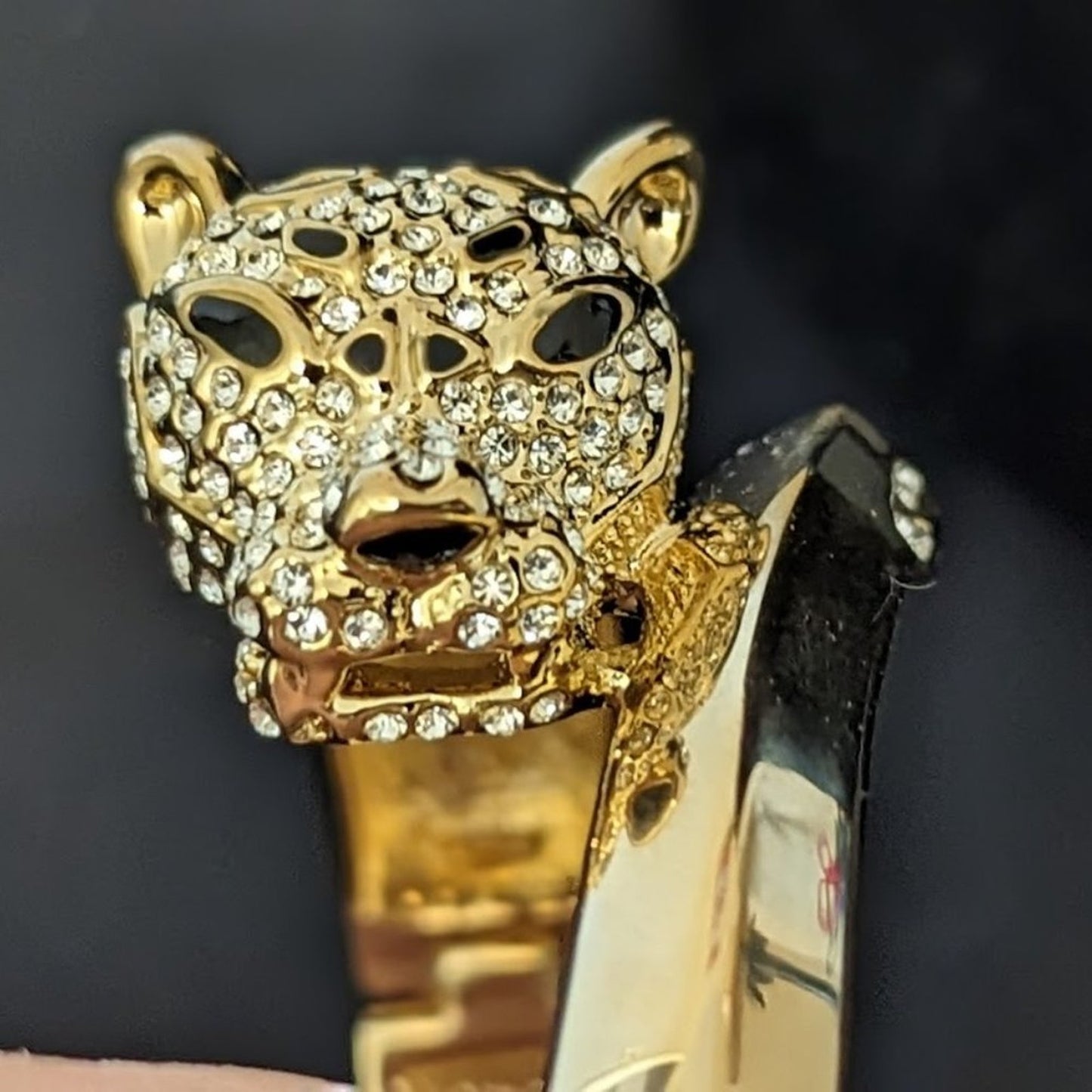 PJM Phoenix Jewelry MFG Leopard Crystal Bangle Bracelet
