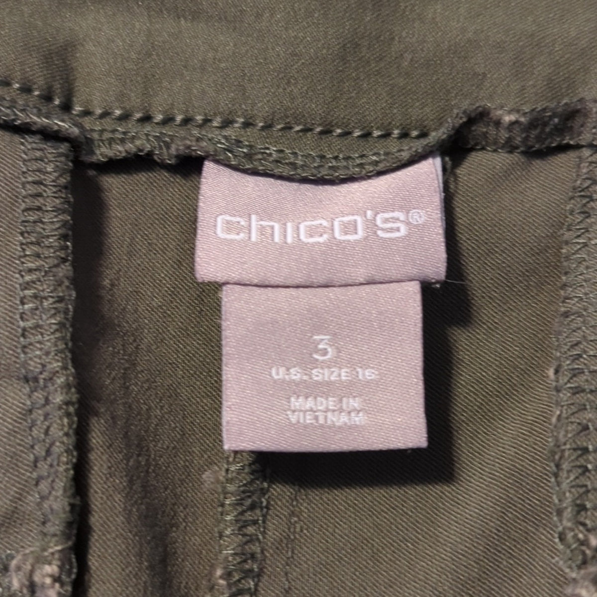 Chico's Women's Size 3 (US 16) Olive Green Button Tab Crop Stretch Pull On Pant