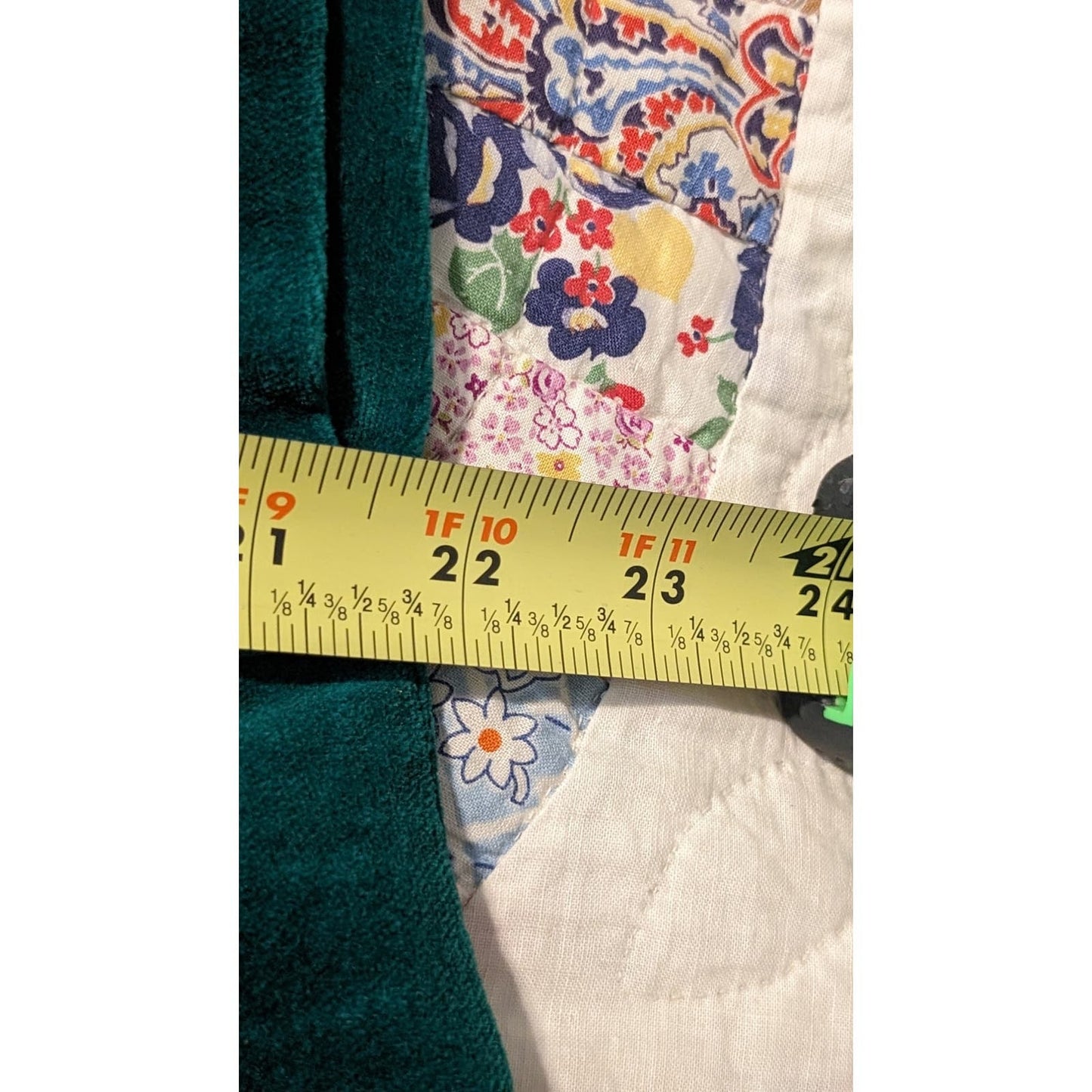 Vintage Homemade Green Velvet Embroidered Mtn. Scene Topper Juniors XS