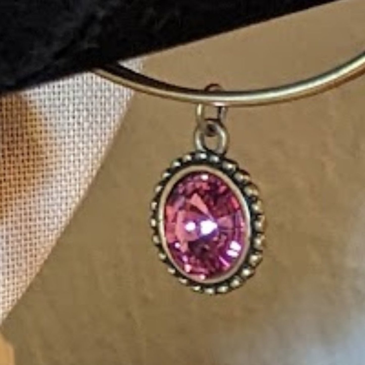 Vintage Wood Beads Pink Plaid Hoops Bracelet with Pink Crystal Charm