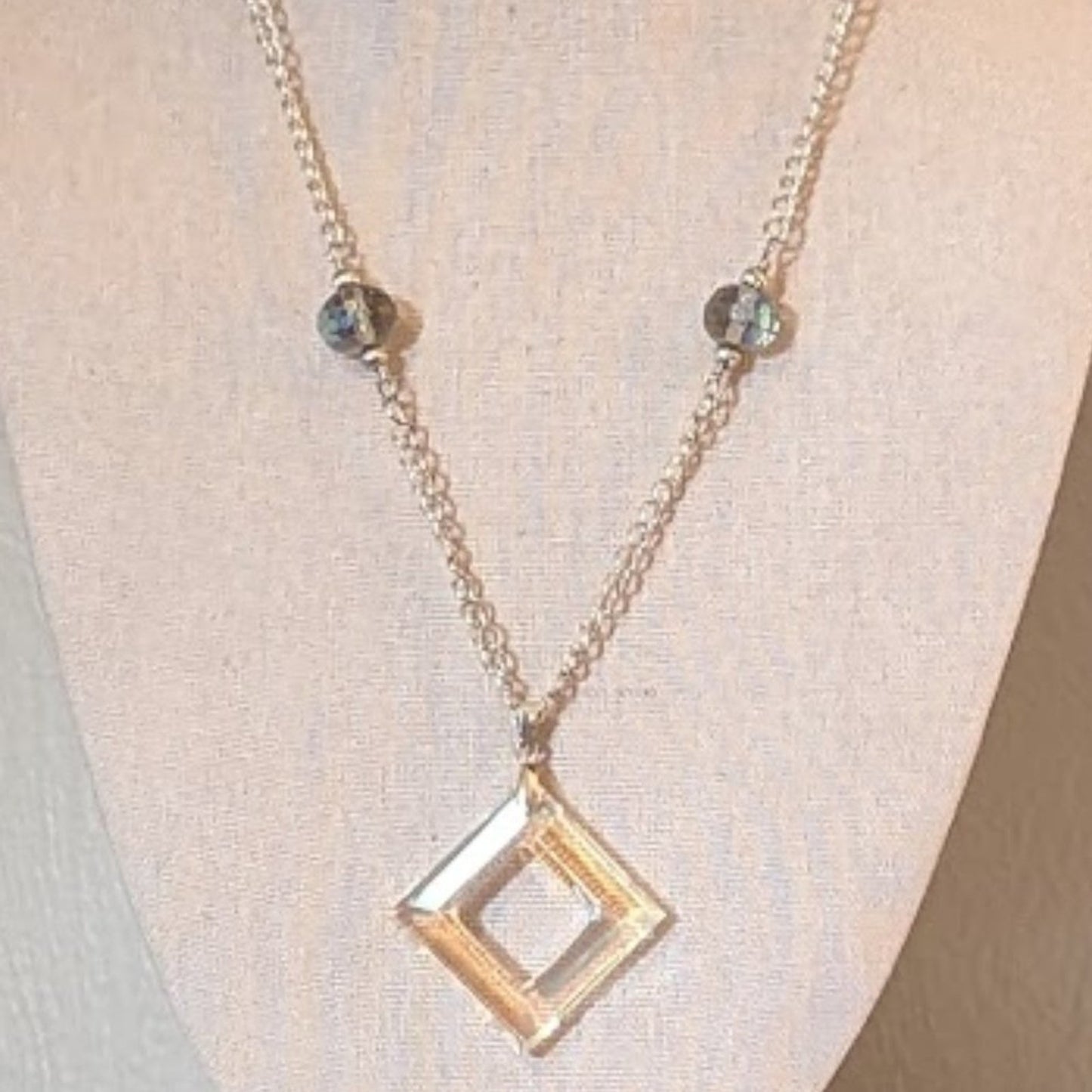 Cut Out Diamond Shape Pendant Blue AB Crystal Beads Silver Tone Chain  Necklace