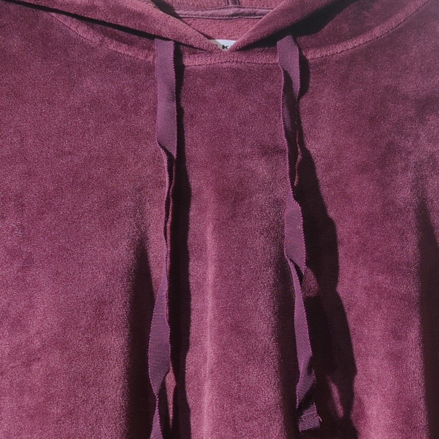DKNY 90s Burgundy Velour Oversized Hoodie w/ Kangaroo Pocket Women's Sz S
