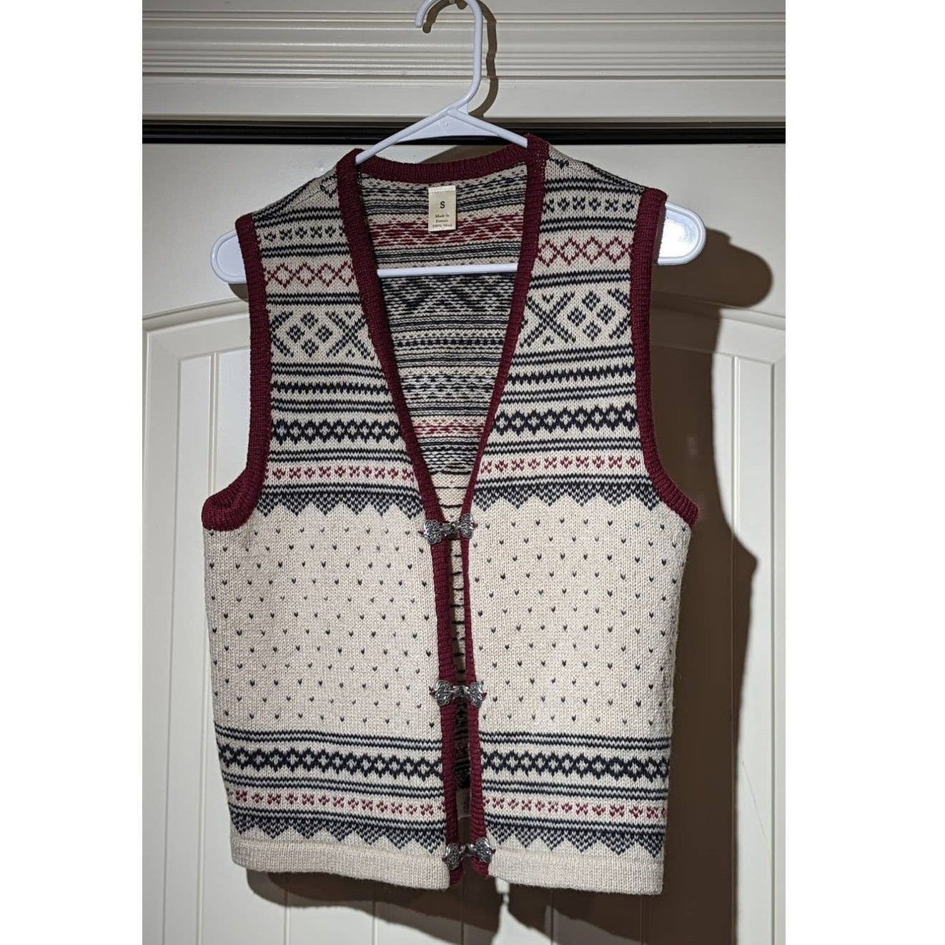 Dia Bristol, Vermont 100% Wool Knit Hook & Eye Closure Made in Estonia Sz S