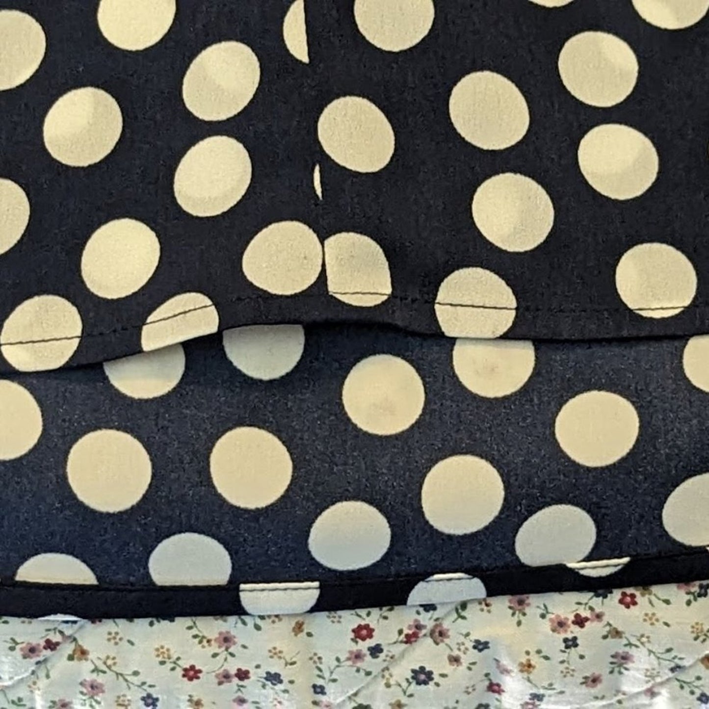 J Crew Women's Size 2 Navy Polka Dot Print Scoop Neck Cap Sleeve Blouse