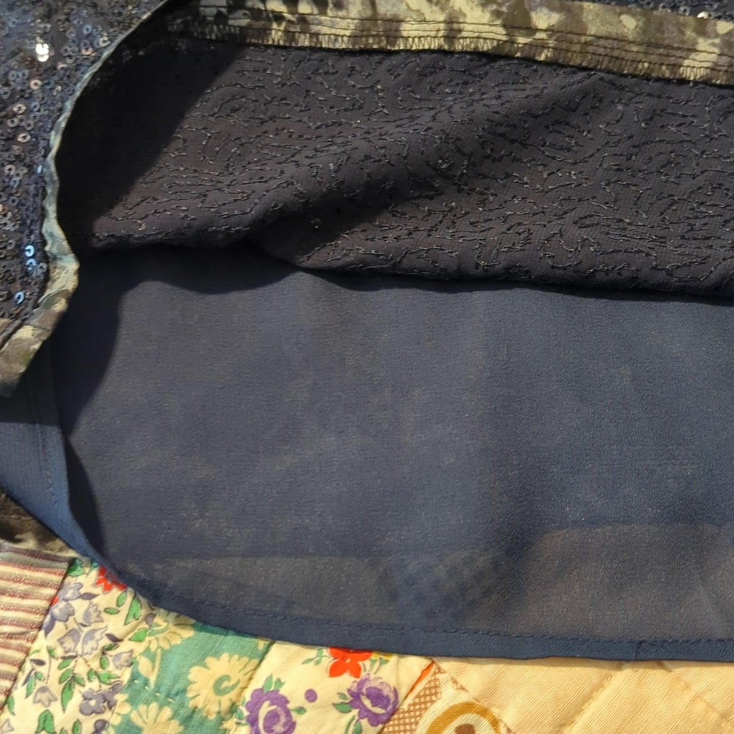 Jones New York Collection Navy Sequin Snakeskin Print Trim & Back Tank Size 14