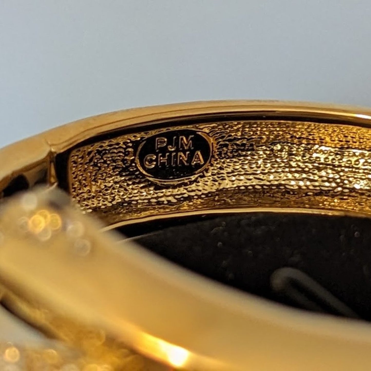 PJM Phoenix Jewelry MFG Leopard Crystal Bangle Bracelet