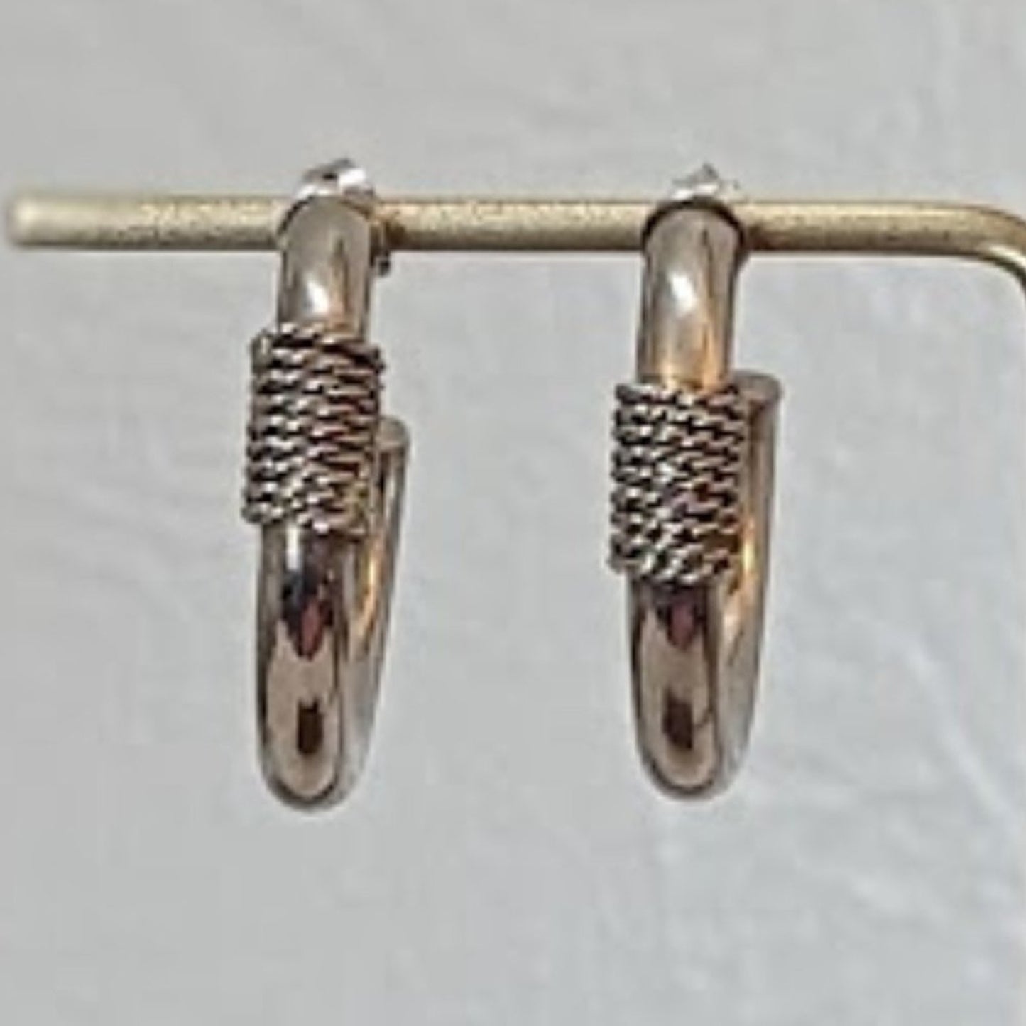 Vintage Silver Tone Hoop Earrings with Rope Design
