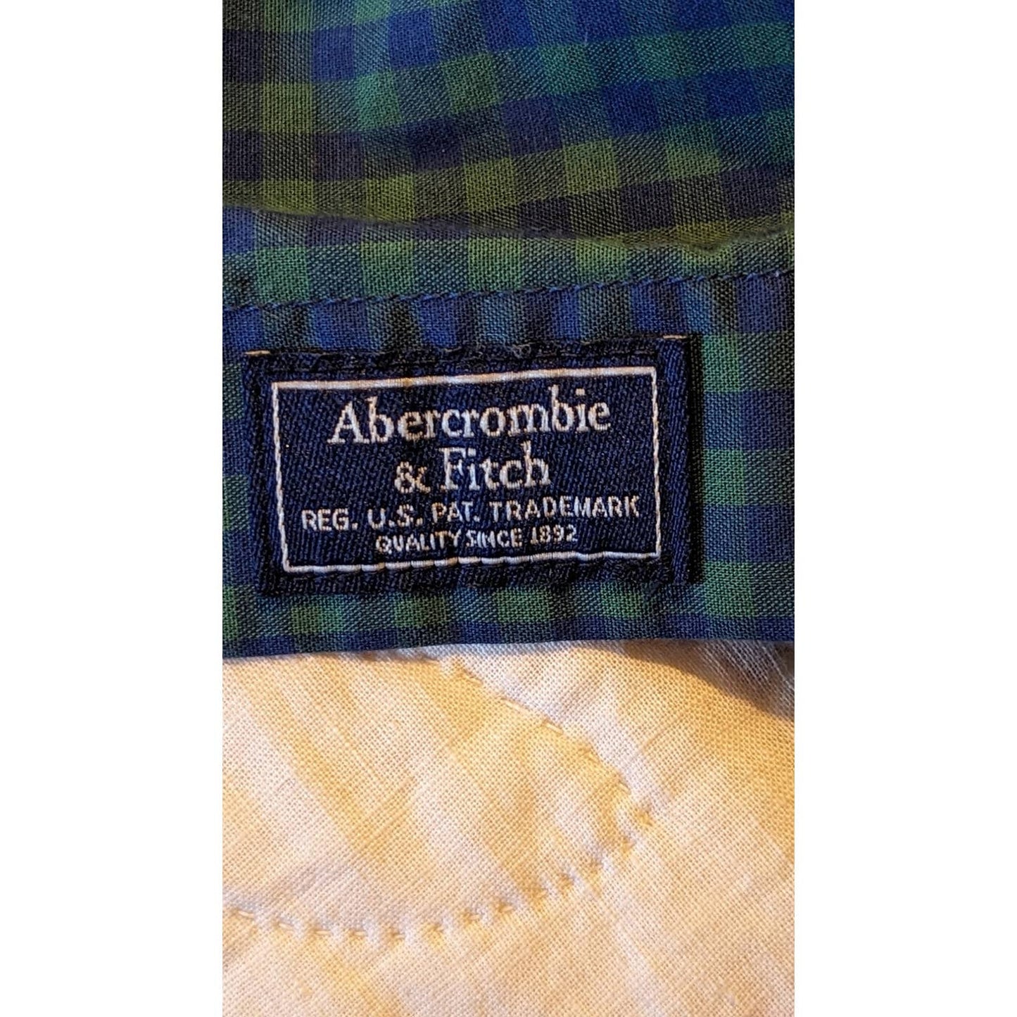 Abercrombie & Fitch Green/Navy Check Men's Button Down Shirt Size M