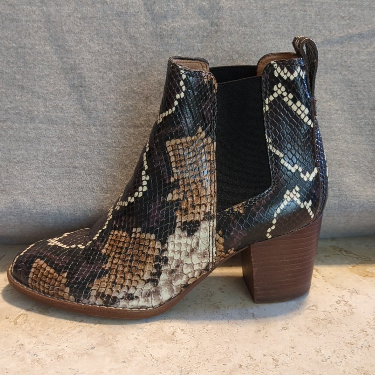 Madewell Style AA184 The Regan Boot in Snake Embossed Leather Women's Size 5.5