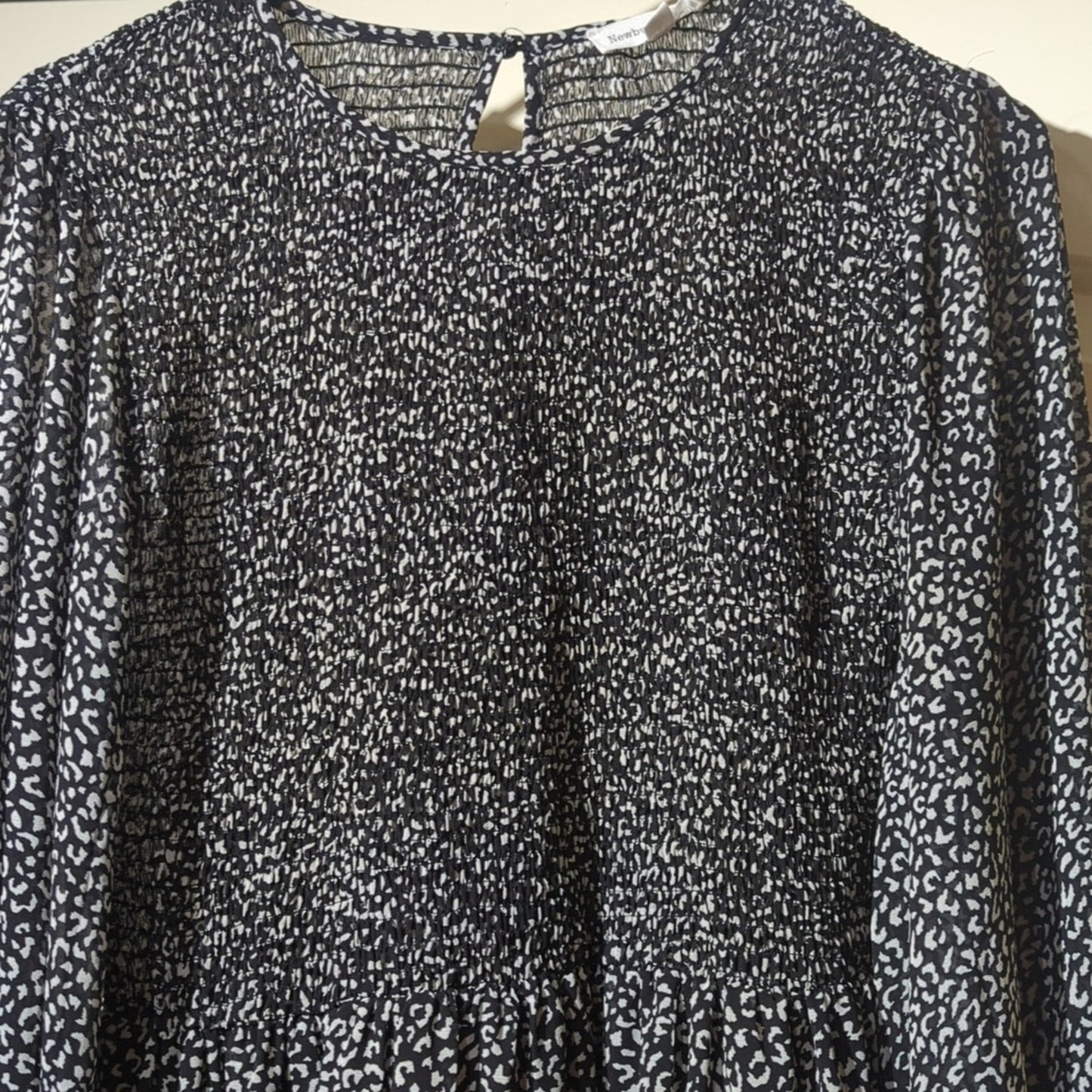 Newbury Kustom Black/White Smocked Tiered Flirty Long Sleeve Dress Women's Sz L